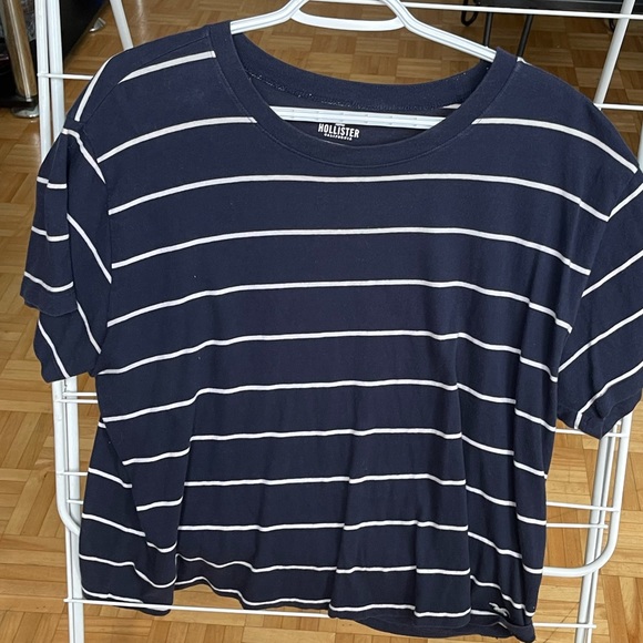 Blue lined t-shirt - Picture 1 of 1